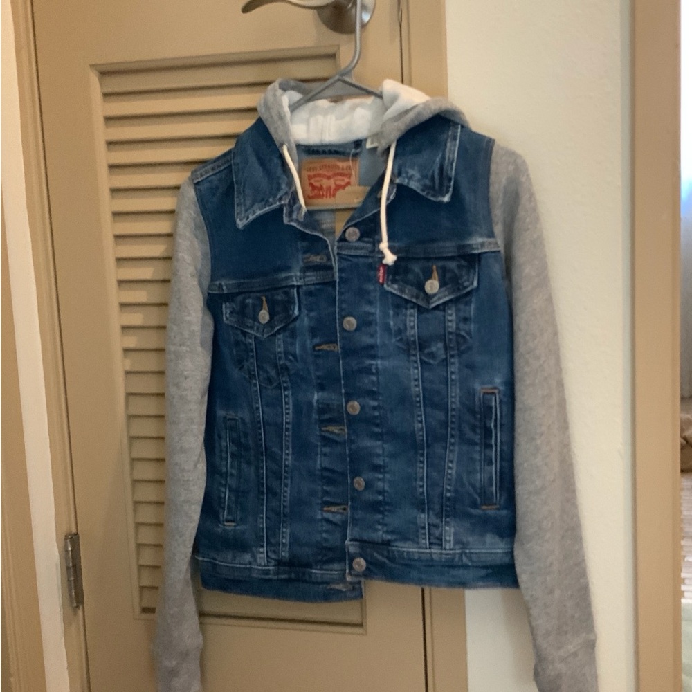 Levi Hoodie Jacket (small) - new with tags